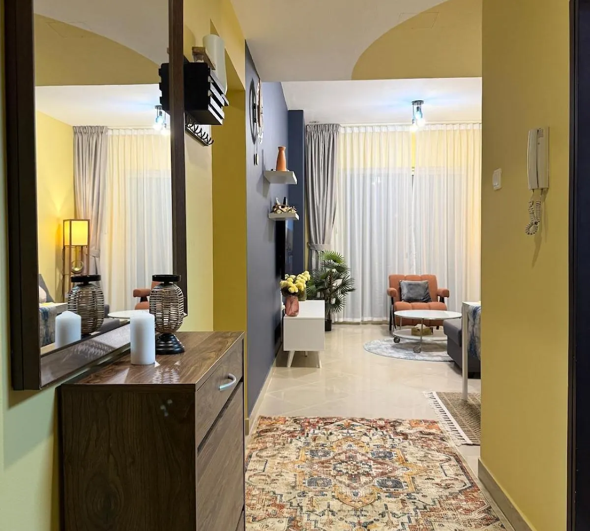 Livincci- 1 Bed Apartment In Jlt-10 Dubai