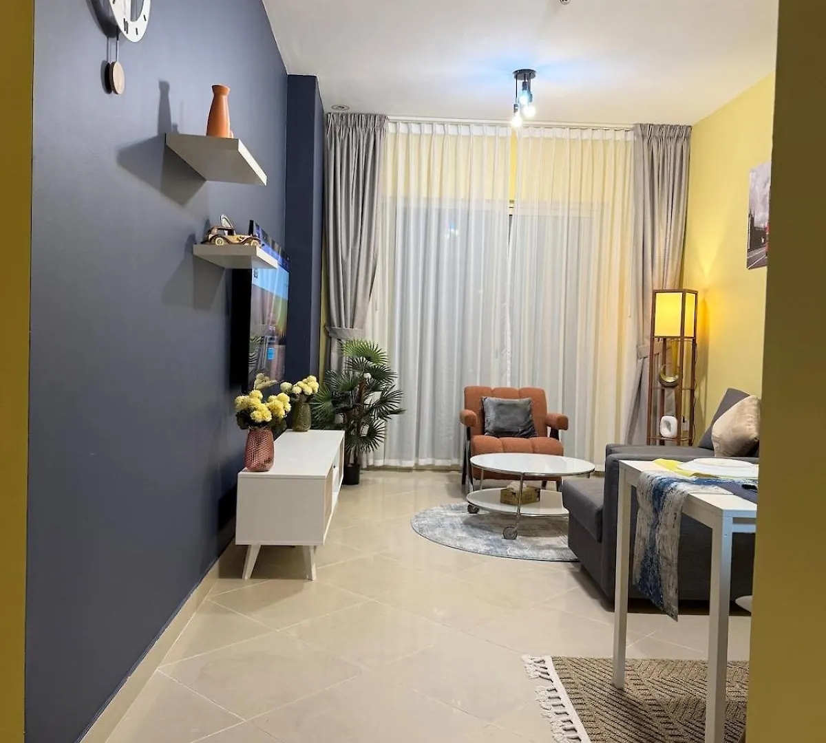 Livincci- 1 Bed Apartment In Jlt-10 Dubai 0*,